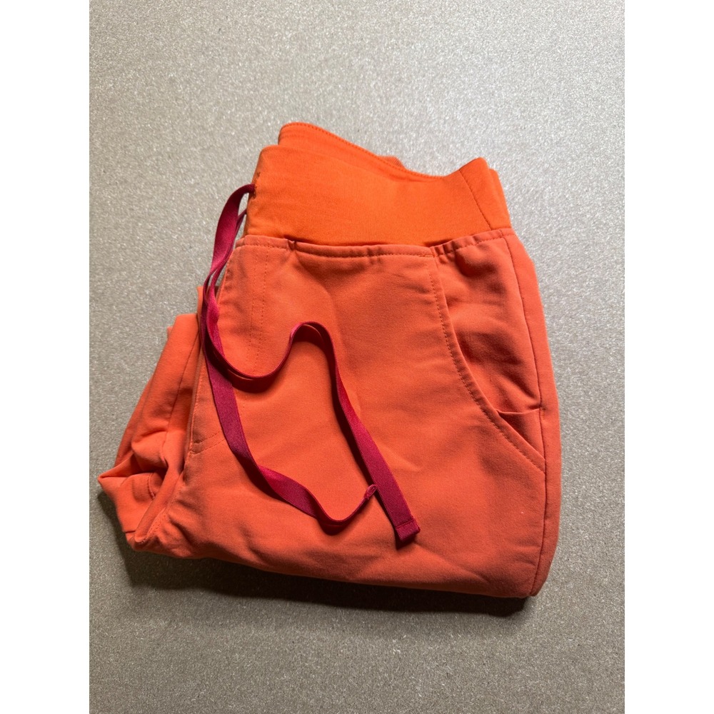 FIGS Technical Collection Capri Scrub Pants Women's Orange Pink‎ Drawstring